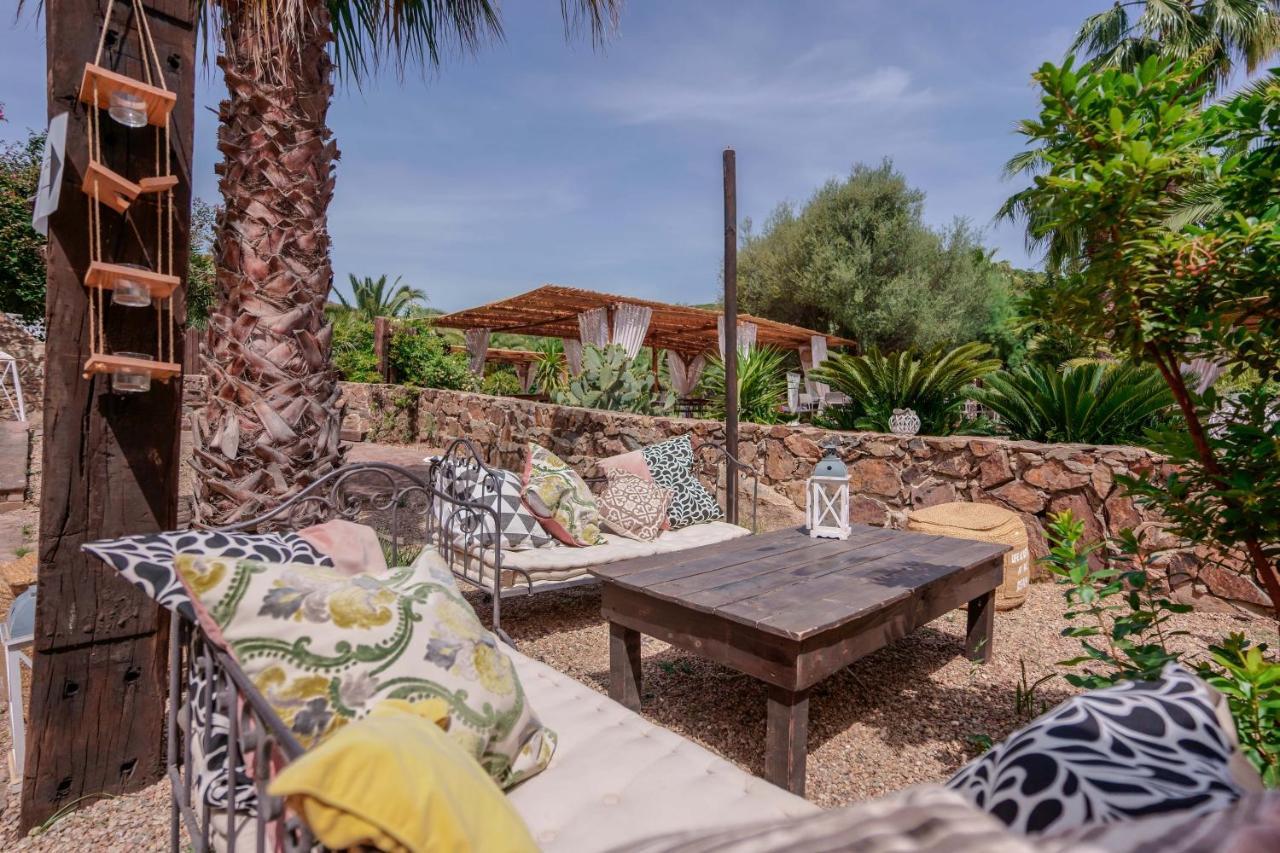 Il Monastero Hotel Geremèas Екстериор снимка